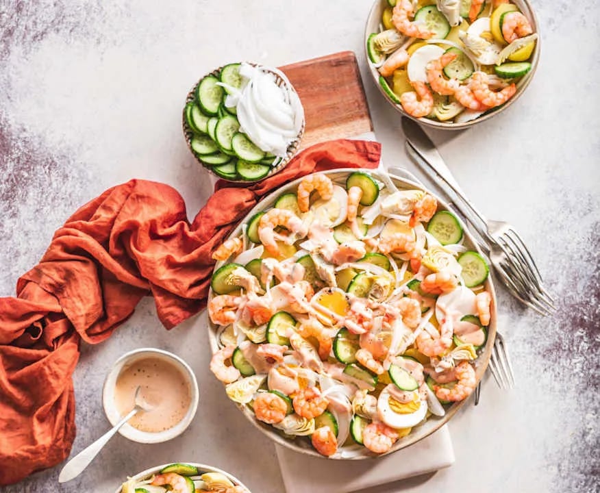 Receta fácil de ensalada de patatas y langostinos que sorprenderá