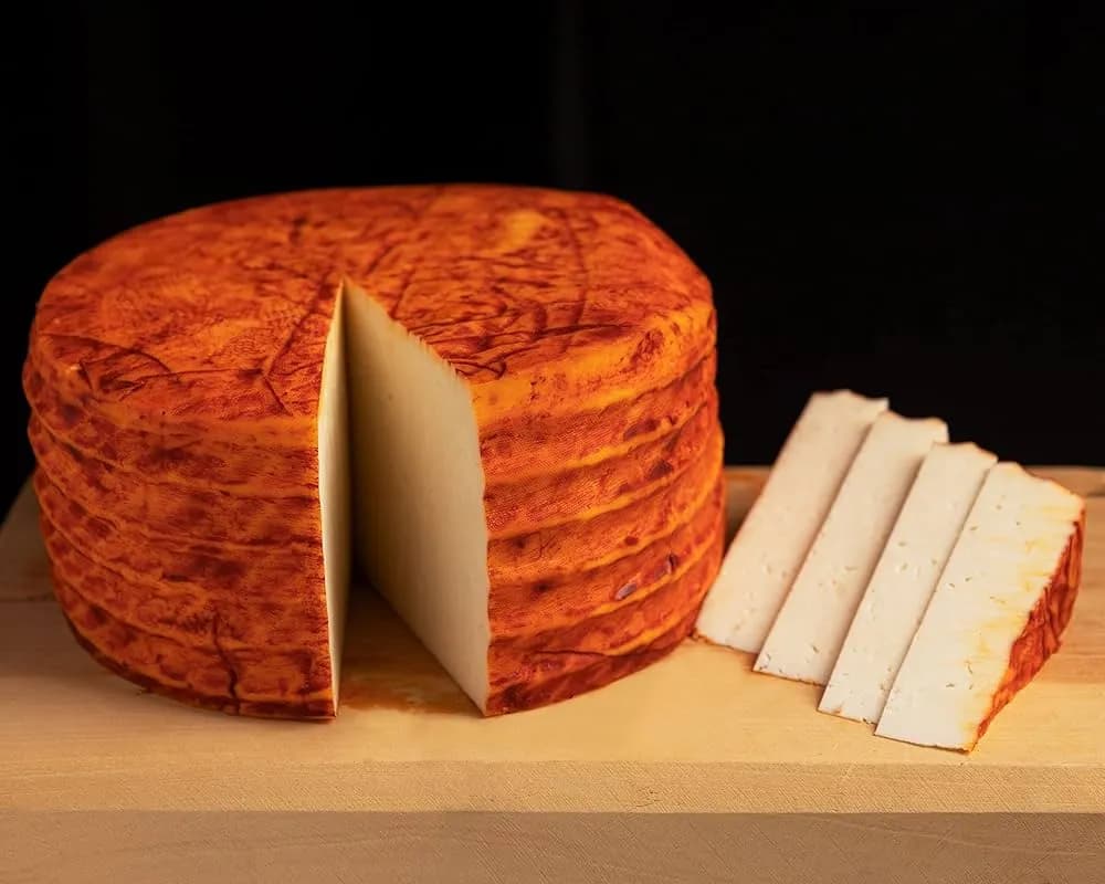 Todo sobre el queso añejo enchilado: recetas, usos y más