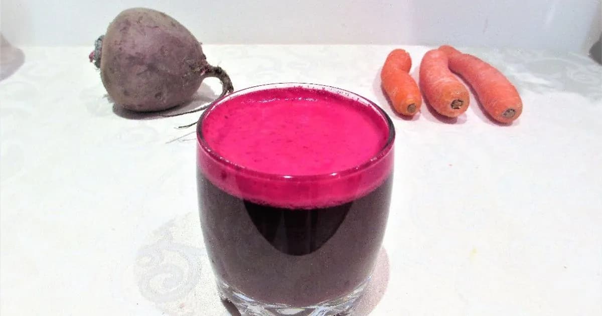 Delicioso batido de remolacha y zanahoria para mejorar tu salud