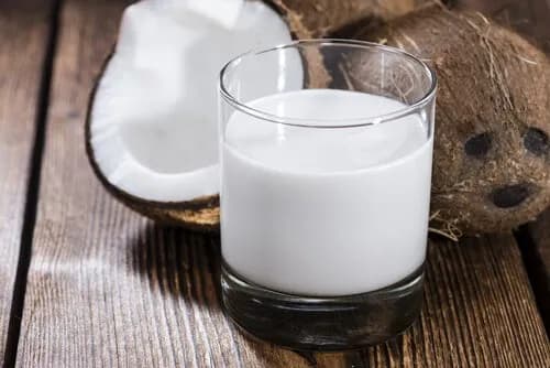 Batido con leche de coco: receta fácil y saludable que amarás